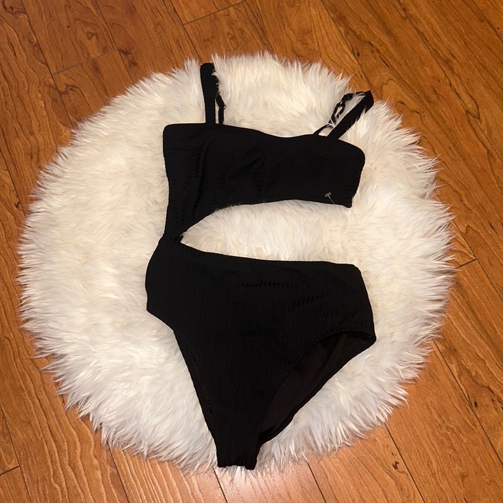 One/two piece swimsuit